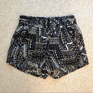 BeBop Patterned Shorts, Size XS